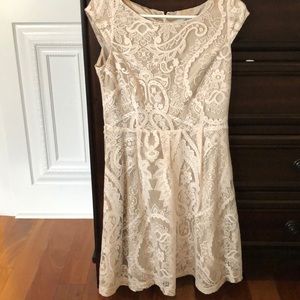 Lace dress size 6